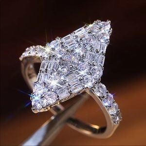 Women 925 Silver White Sapphire Wedding Ring